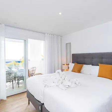 Al4-1916 - - Alcazaba Lagoon Estepona