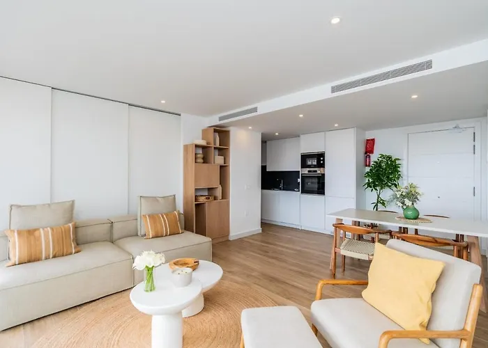 Al4-1916 - - Alcazaba Lagoon *