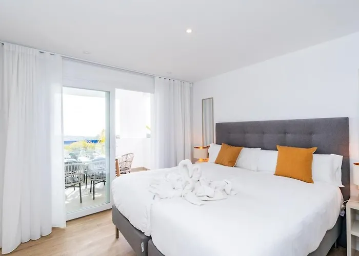 Al4-1916 - - Alcazaba Lagoon Эстепона